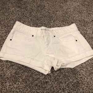 White jean shorts size 5